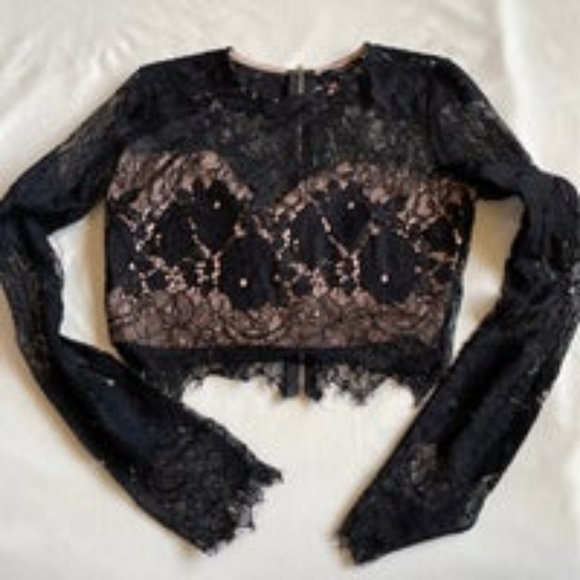 Tops - FOREVER 21 crop top